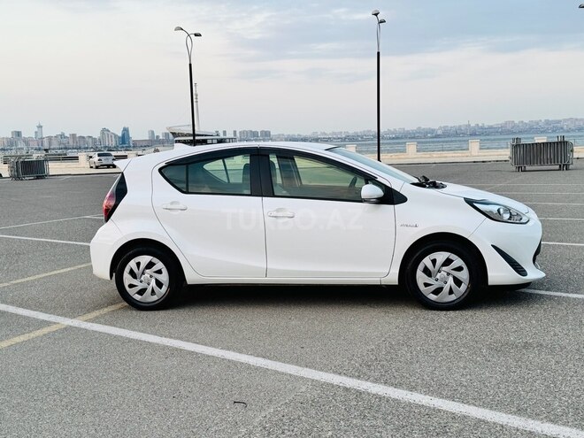 Toyota Aqua 2019, 70,000 km - 1.5 л - Bakı