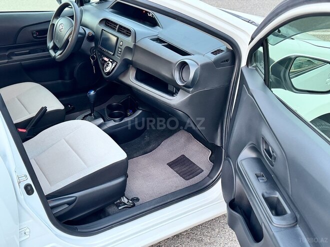 Toyota Aqua 2019, 70,000 km - 1.5 л - Bakı