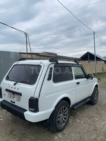 LADA (VAZ) Niva 2012, 200,000 km - 1.7 l - İsmayıllı