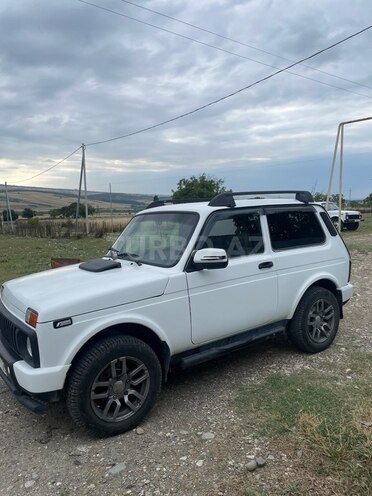 LADA (VAZ) Niva 2012, 200,000 km - 1.7 l - İsmayıllı