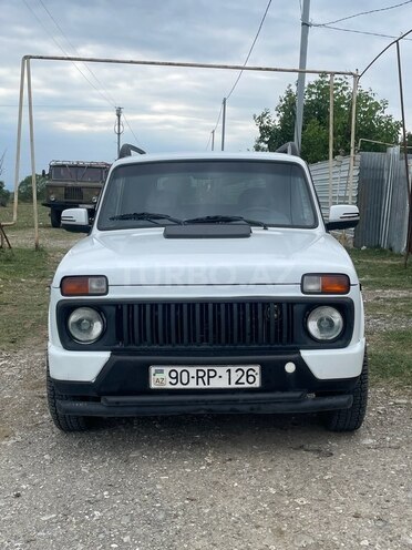 LADA (VAZ) Niva 2012, 200,000 km - 1.7 l - İsmayıllı