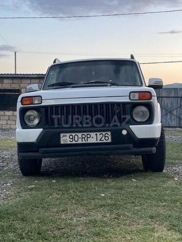 LADA (VAZ) Niva 2012, 200,000 km - 1.7 l - İsmayıllı