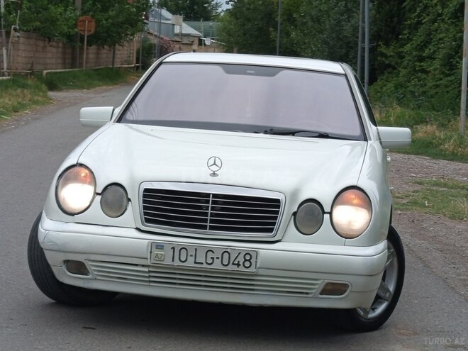 Mercedes E 220 d 1997, 265,000 km - 2.2 l - Bakı