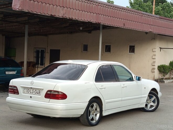 Mercedes E 220 d 1997, 265,000 km - 2.2 l - Bakı