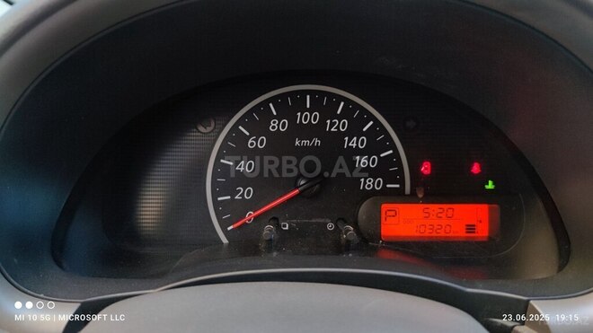 Nissan March 2016, 103,000 km - 1.2 l - Bakı