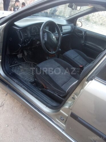 Opel Vectra 1996, 240,000 km - 1.8 l - Sumqayıt