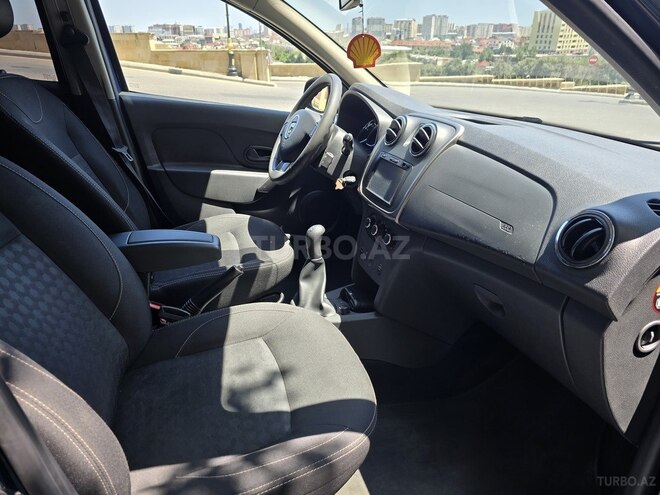 Dacia Logan 2016, 158,500 km - 1.5 l - Bakı