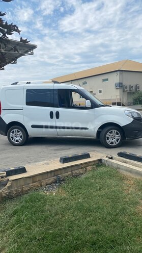Fiat Doblo 2016, 320,000 km - 1.3 l - Bakı
