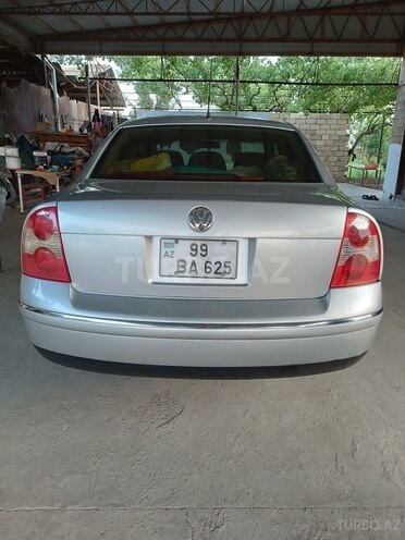 Volkswagen Passat 2003, 209,000 km - 1.8 l - Şirvan