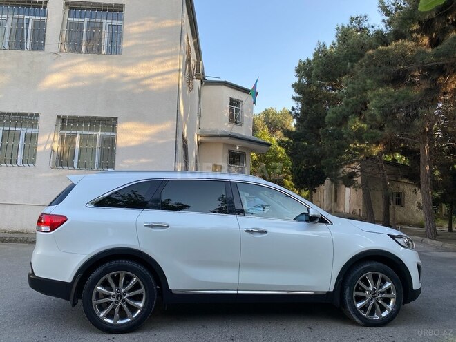 Kia Sorento-4