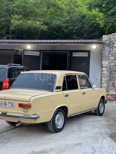 LADA (VAZ) 21011 1978, 72,555 km - 1.6 l - 