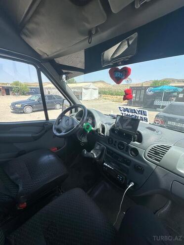 Mercedes Sprinter 318 2001, 458,695 km - 2.7 l - Sumqayıt