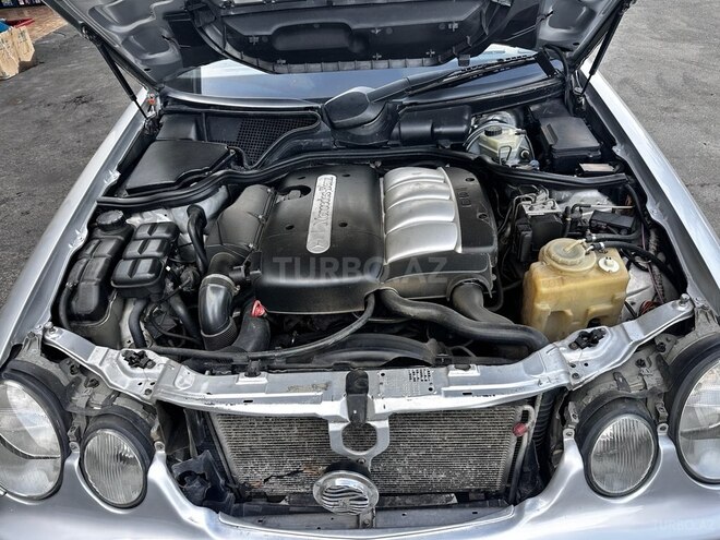 Mercedes E 220 d 2000, 498,894 km - 2.2 l - Beyləqan