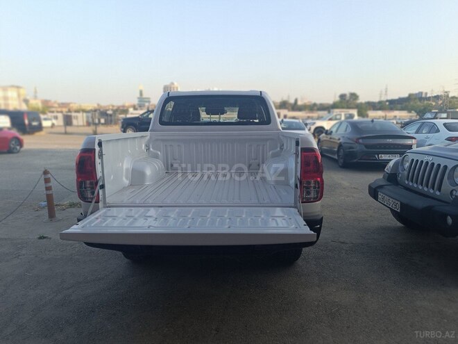 Toyota Hilux 2025, 0 km - 2.4 л - Bakı