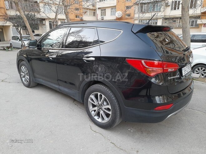 Hyundai Santa Fe-12