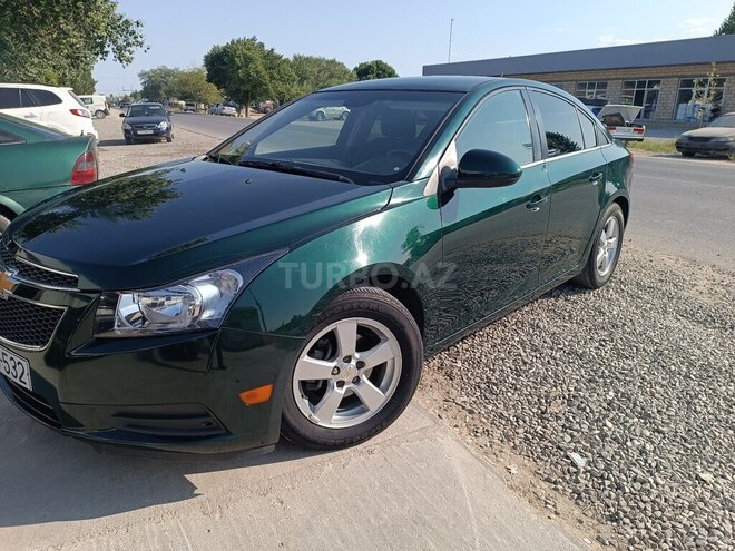 Chevrolet Cruze 2014, 208,000 km - 1.4 l - Salyan