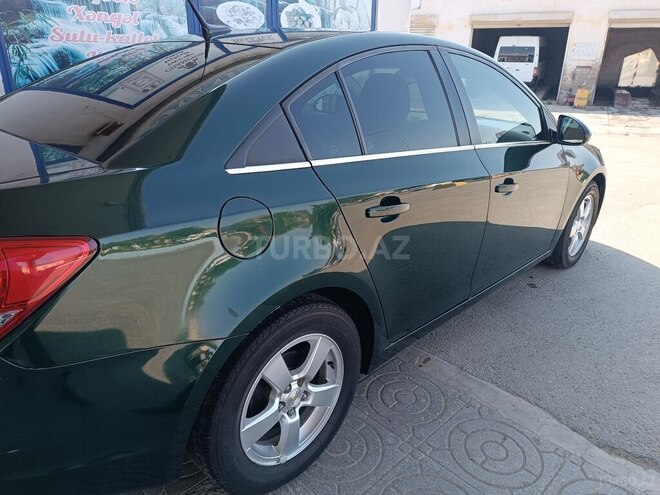 Chevrolet Cruze 2014, 208,000 km - 1.4 l - Salyan
