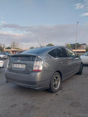 Toyota Prius 2005, 300,000 km - 1.5 l - Gəncə