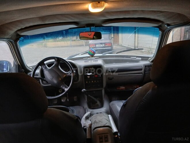 GAZ 3110 1998, 146,690 km - 2.4 l - Saatlı