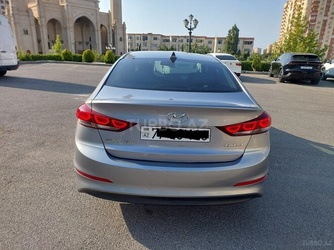 Hyundai Elantra 2016, 150,000 km - 2.0 l - Bakı