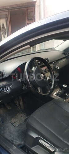 Volkswagen Passat 2005, 400,000 km - 1.6 l - Gəncə