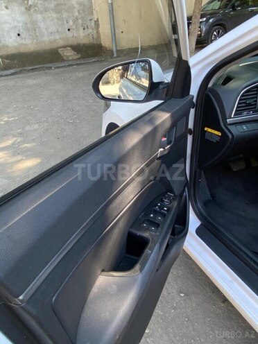 Hyundai Avante 2016, 139,000 km - 1.6 l - Bakı