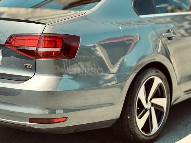 Volkswagen Jetta 2017, 169,000 km - 1.4 l - Bakı