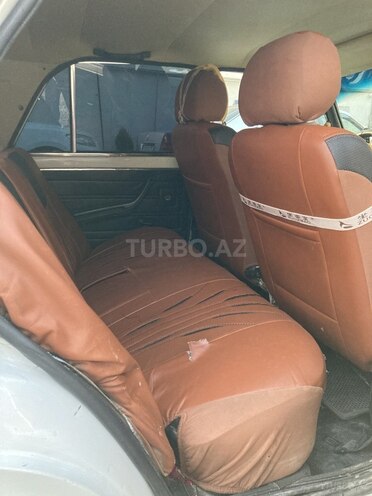 LADA (VAZ) 21011 1977, 35,000 km - 1.6 l - Quba