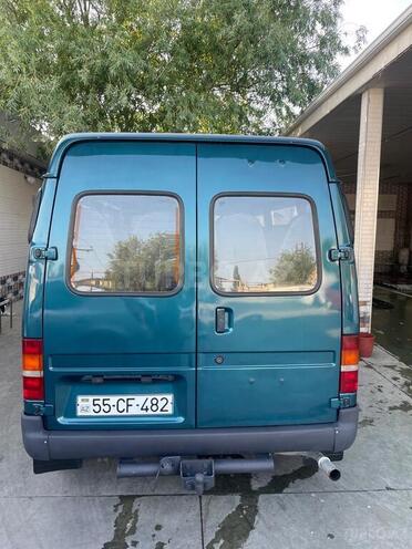 Ford Transit-8