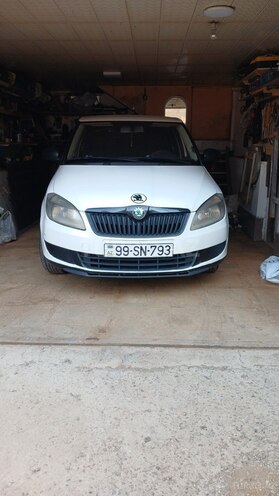 Skoda Fabia 2012, 312,798 km - 1.2 l - Bakı