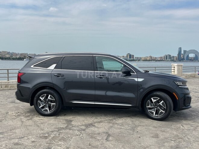 Kia Sorento-12