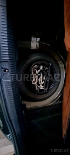 Volkswagen Polo 2010, 130,000 km - 1.4 л - Bakı