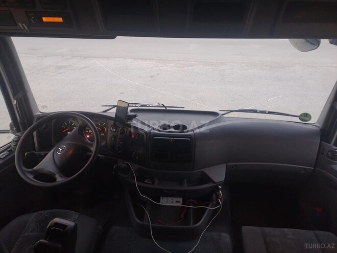 Mercedes Axor 1840 2010, 650,000 km - 12.0 l - Bakı