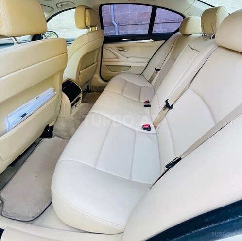 BMW 528 2012, 242,000 km - 2.0 l - Şirvan