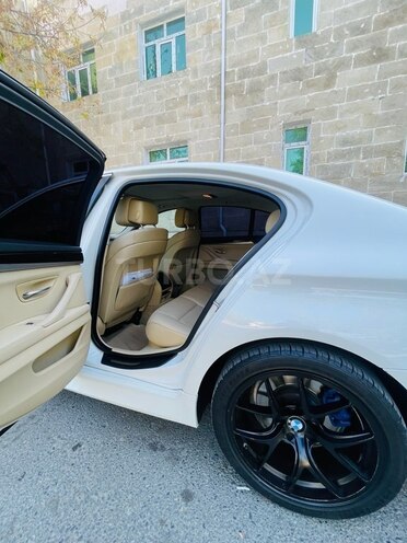 BMW 528 2012, 242,000 km - 2.0 l - Şirvan