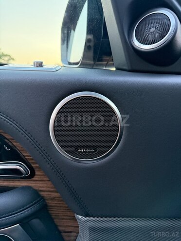 Land Rover Range Rover 2019, 142,000 km - 3.0 l - Bakı