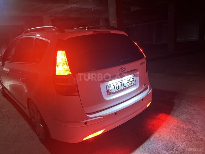 Hyundai i30 2010, 254,000 km - 1.6 l - Bakı