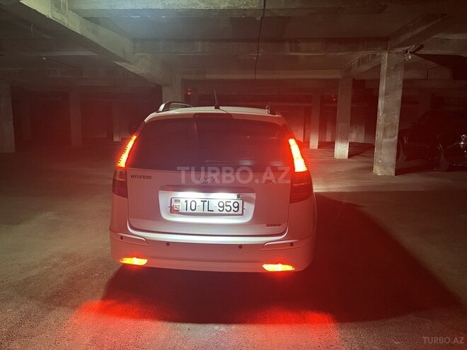 Hyundai i30 2010, 254,000 km - 1.6 l - Bakı