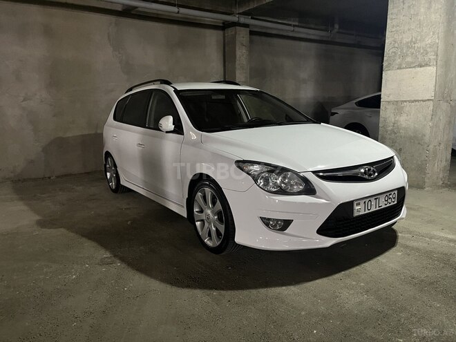 Hyundai i30 2010, 254,000 km - 1.6 l - Bakı