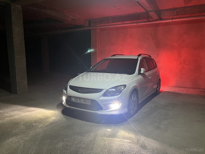 Hyundai i30 2010, 254,000 km - 1.6 l - Bakı