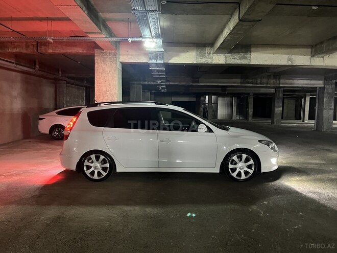 Hyundai i30 2010, 254,000 km - 1.6 l - Bakı
