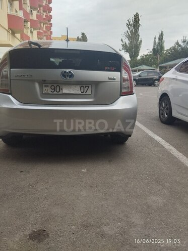 Toyota Prius 2015, 224,000 km - 1.8 l - Bakı