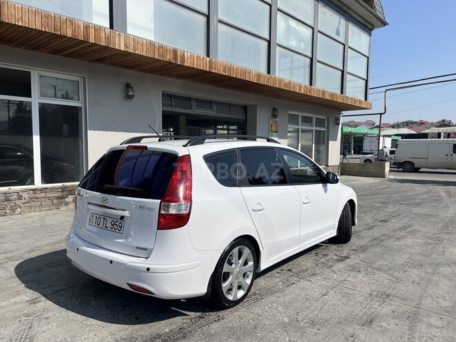 Hyundai i30 2010, 254,000 km - 1.6 l - Bakı