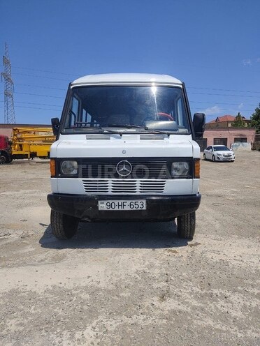 Mercedes 208 D 1993, 890,000 km - 2.3 л - Bakı