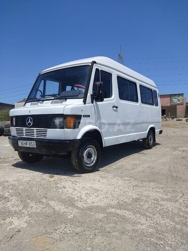 Mercedes 208 D 1993, 890,000 km - 2.3 л - Bakı