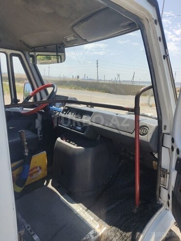 Mercedes 208 D 1993, 890,000 km - 2.3 л - Bakı