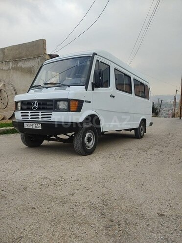 Mercedes 208 D 1993, 890,000 km - 2.3 л - Bakı
