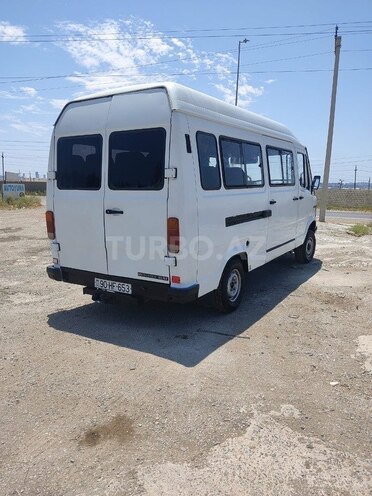 Mercedes 208 D 1993, 890,000 km - 2.3 л - Bakı