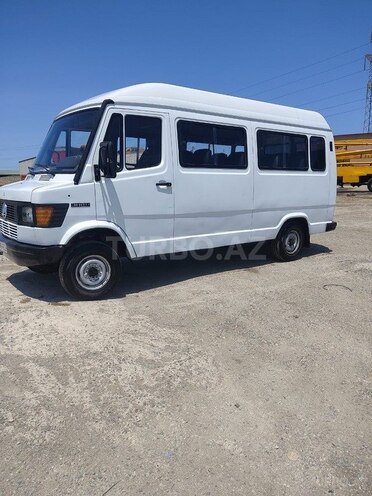 Mercedes 208 D 1993, 890,000 km - 2.3 л - Bakı