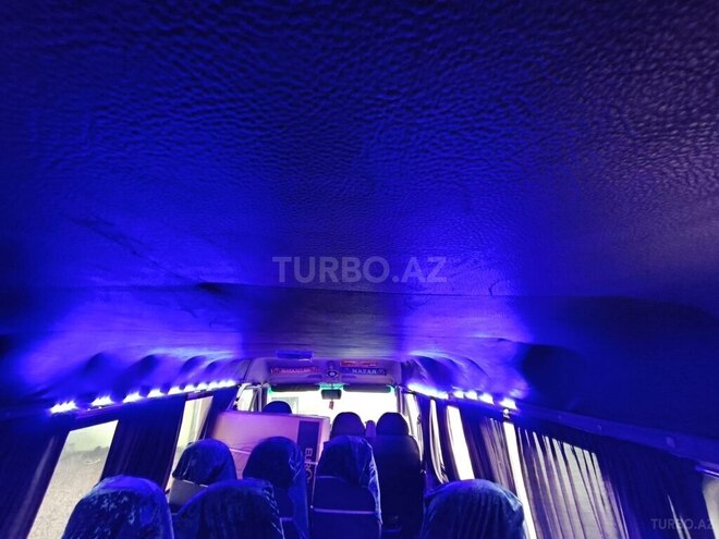 Ford Transit 2000, 250,000 km - 2.5 л - Saatlı